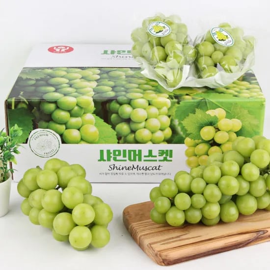 샤인머스켓 특품 2kg (2송이)