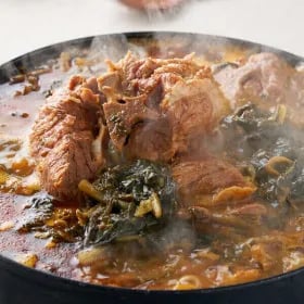 맛 배터지는 고기듬뿍 감자탕 5kg (8,180원/무료)1