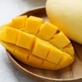 골드망고 4kg (8-12과) 카드(24,930원/무료)
