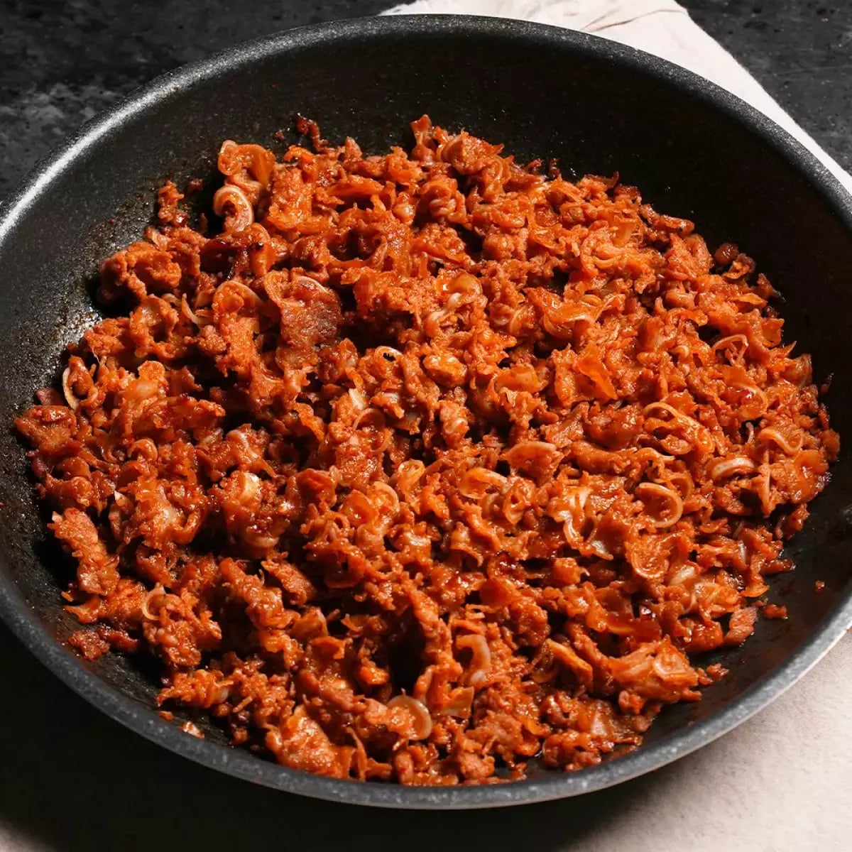 한돈 숯불 매콤 오돌뼈 300g x 4팩 (13,940원 / 무배)