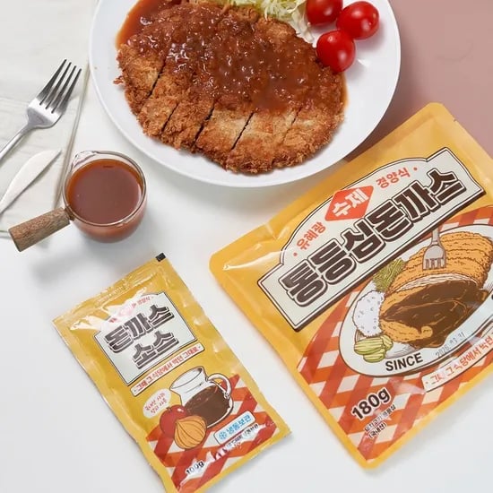 유혜광 수제 경양식돈까스 180g+소스 100g 4세트 (18,900원/무료)