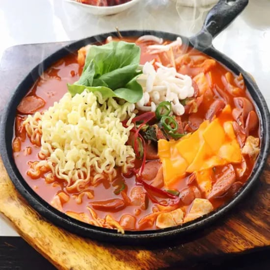의정부식 부대찌개 1.35kg 2팩 1.3만 병천식 순대국 6팩 1.8만