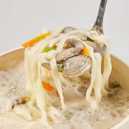 군산 줄서는맛집 70cm 생 칼국수 7인분 + 바지락 소스 (개별포장)