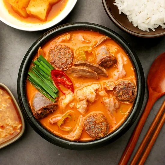 얼큰 순대국밥 250g x 4개입