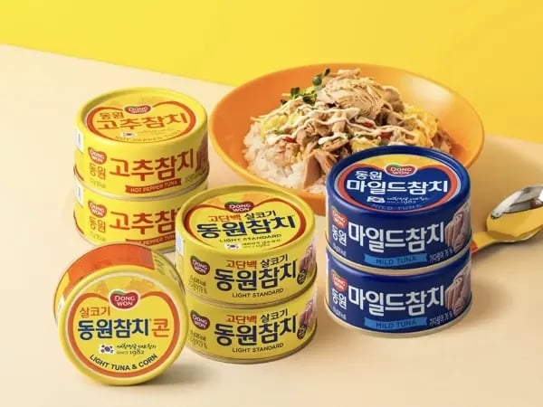동원참치 85g 라이트16캔+마일드4캔 (21,700원)