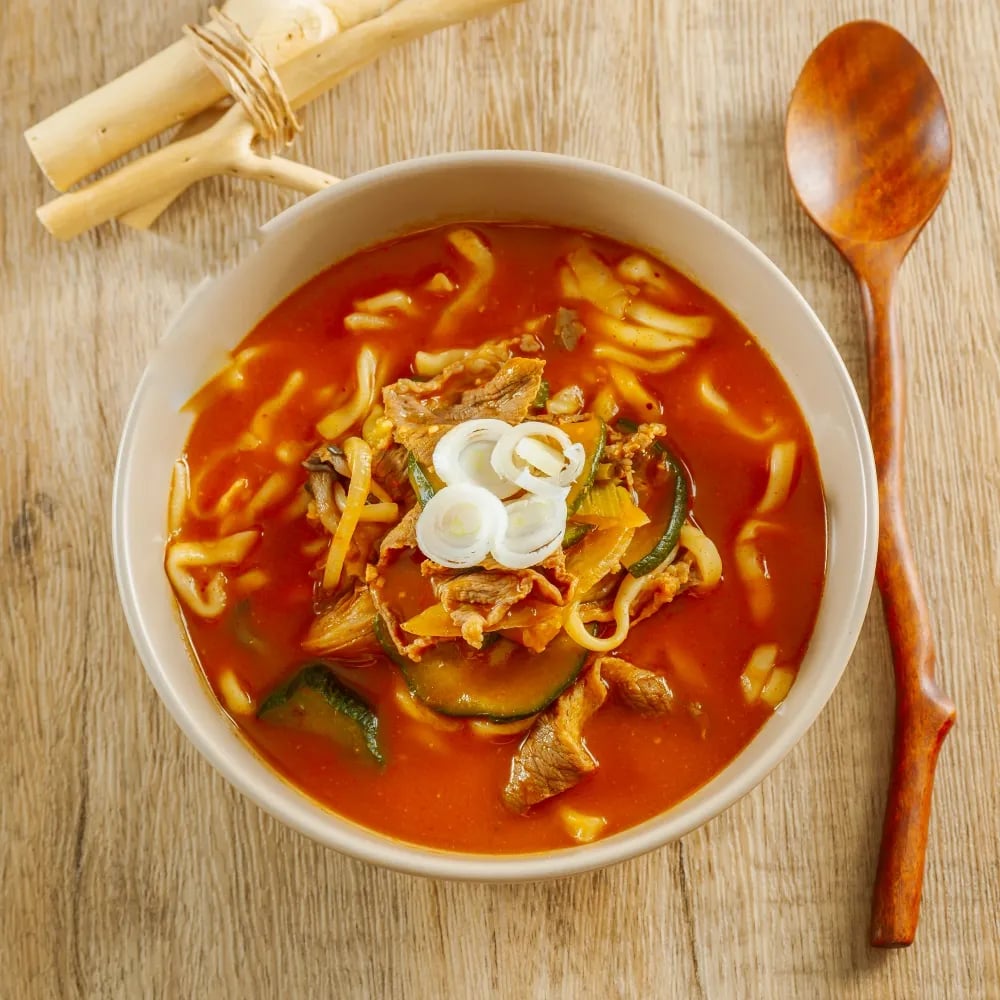 강원도에서 온 칼칼한 장칼국수 150g 1팩 + 비법소스 50g 1팩 (총 200g)