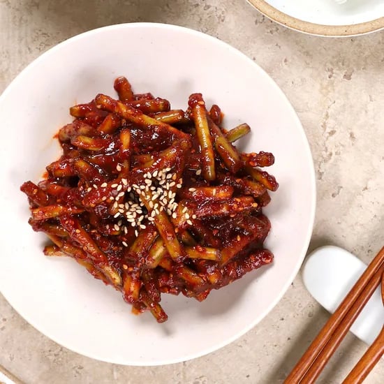 셰프애찬 마늘쫑양념장아찌, 600g, 1개